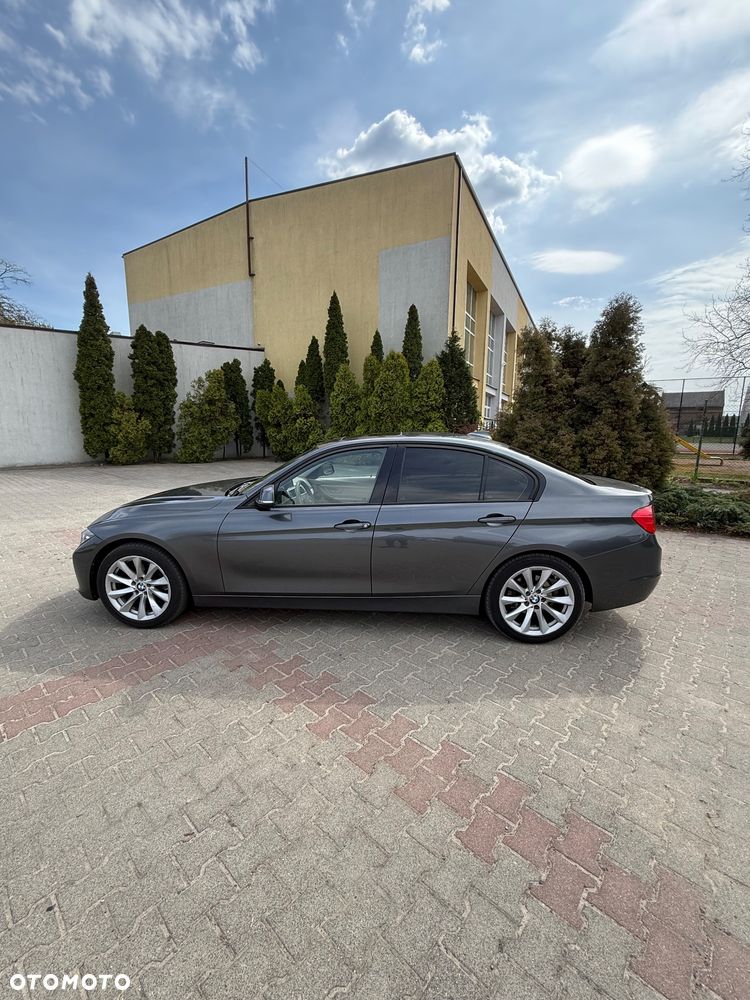 BMW Seria 3 - 2