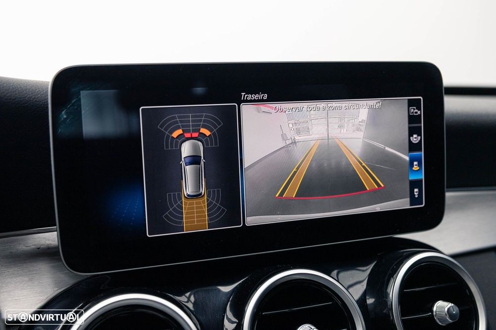 Mercedes-Benz C 300 e AMG Line - 30