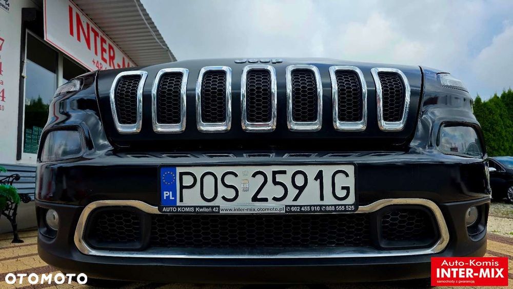 Jeep Cherokee - 8