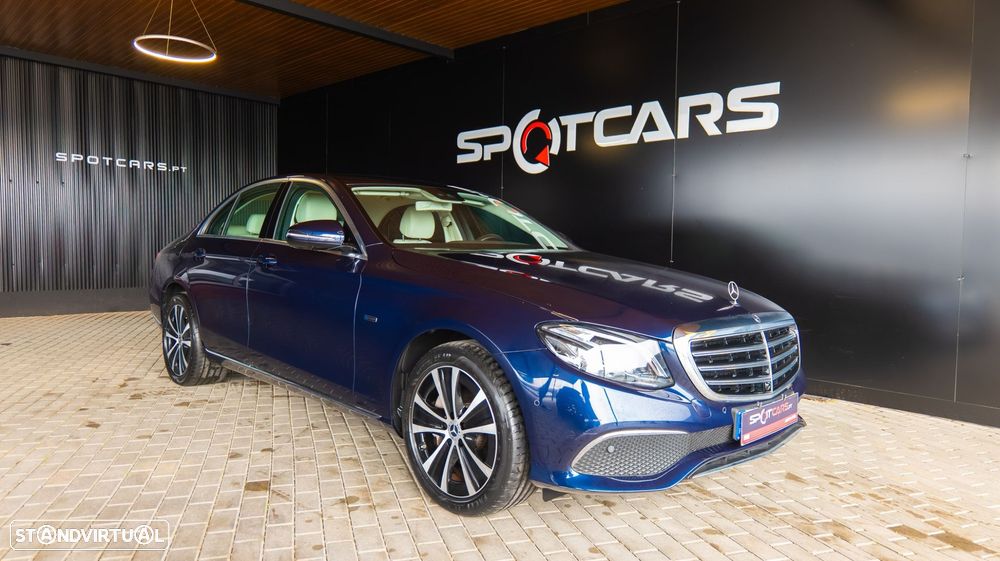 Mercedes-Benz E 300 e Exclusive Line - 3