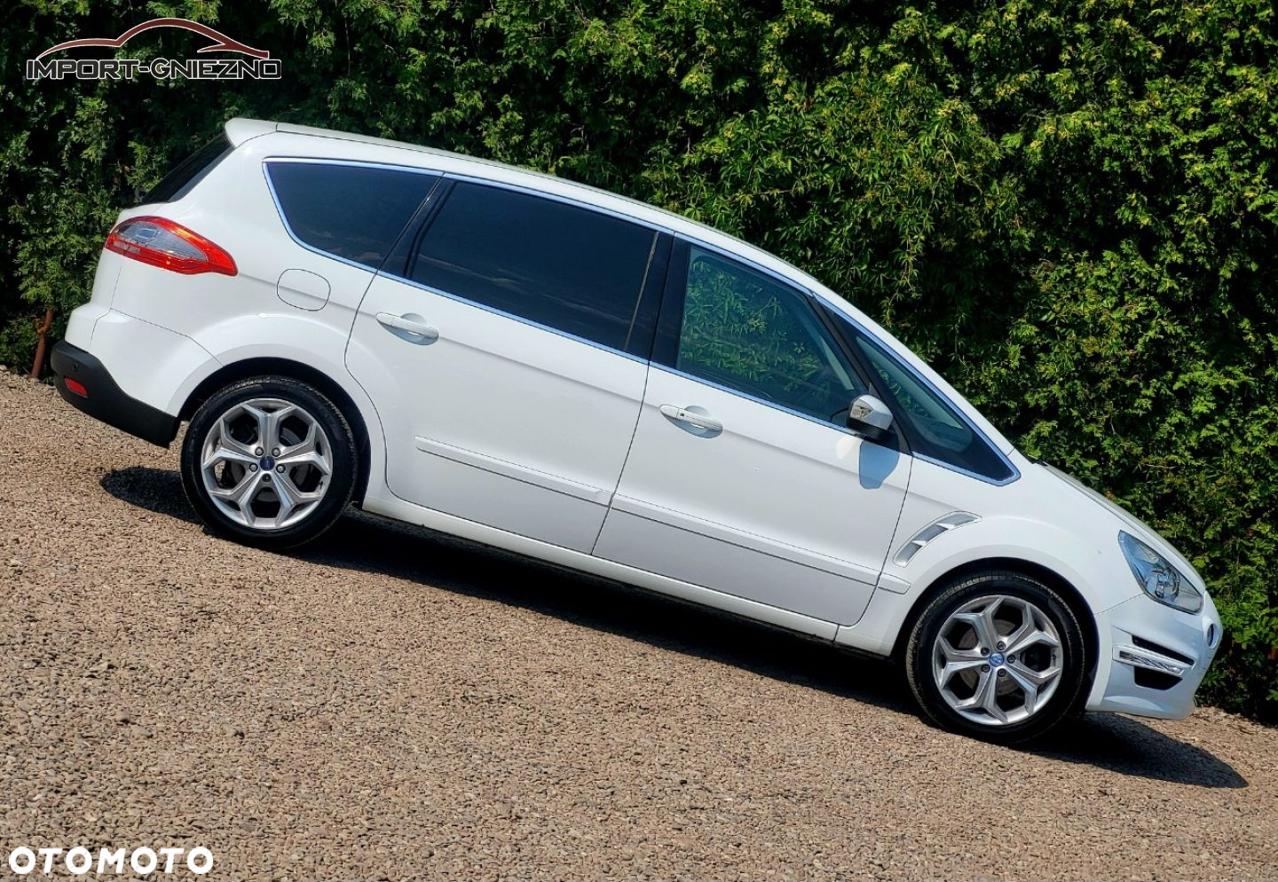 Ford S-Max - 22