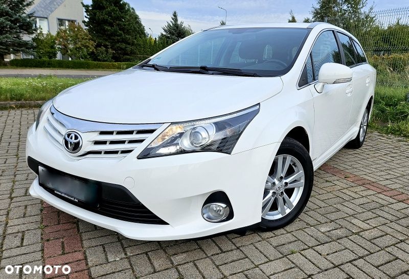 Toyota Avensis 2.0 D-4D Premium - 4