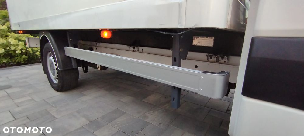 Volkswagen Crafter - 9
