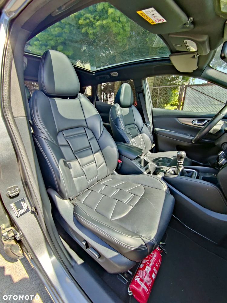 Nissan Qashqai 1.5 dCi Tekna+ - 23