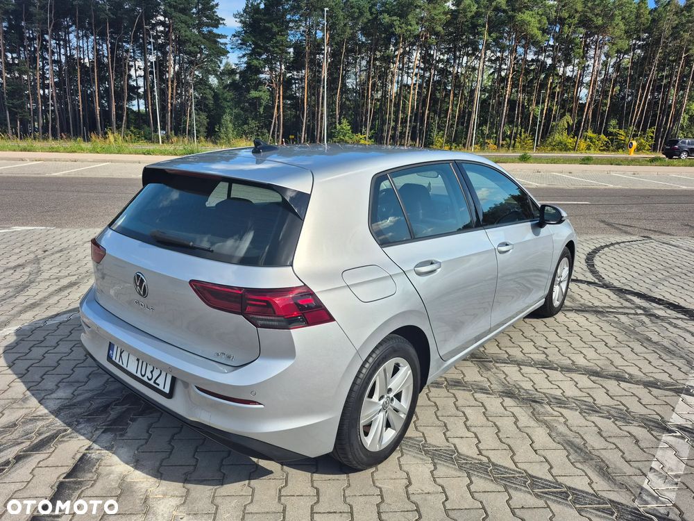 Volkswagen Golf - 16