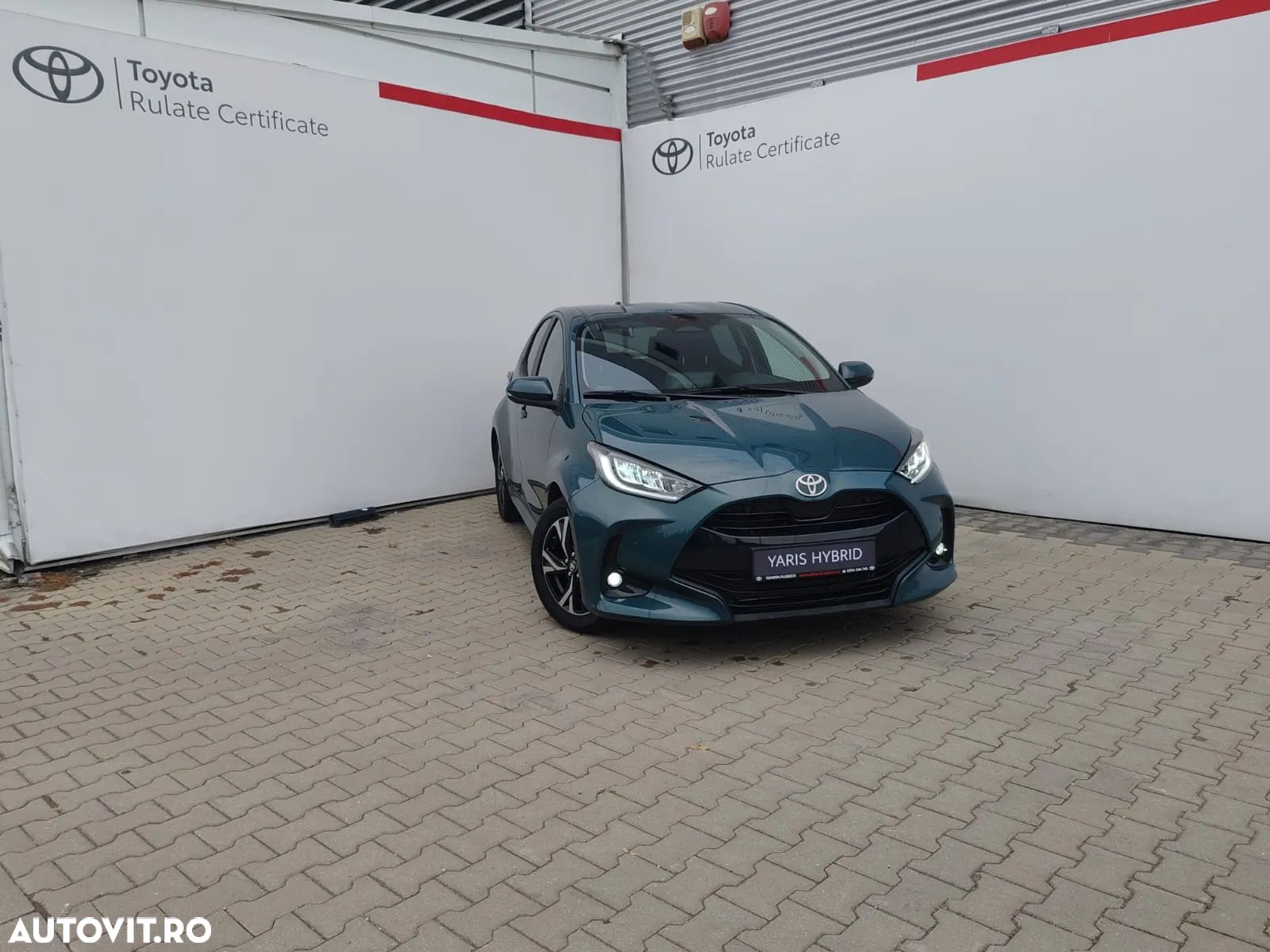 Toyota Yaris - 1