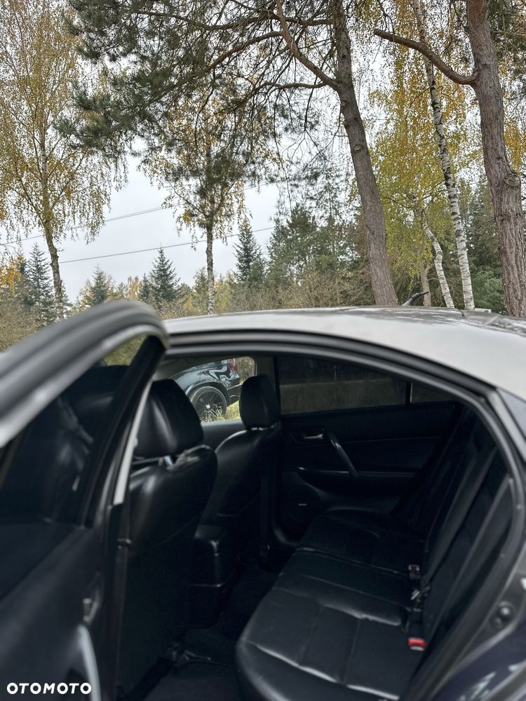 Mazda 6 - 8