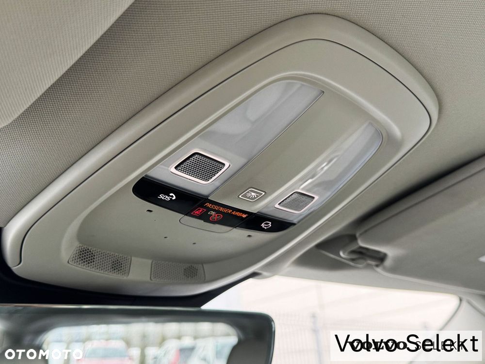 Volvo XC 90 - 34