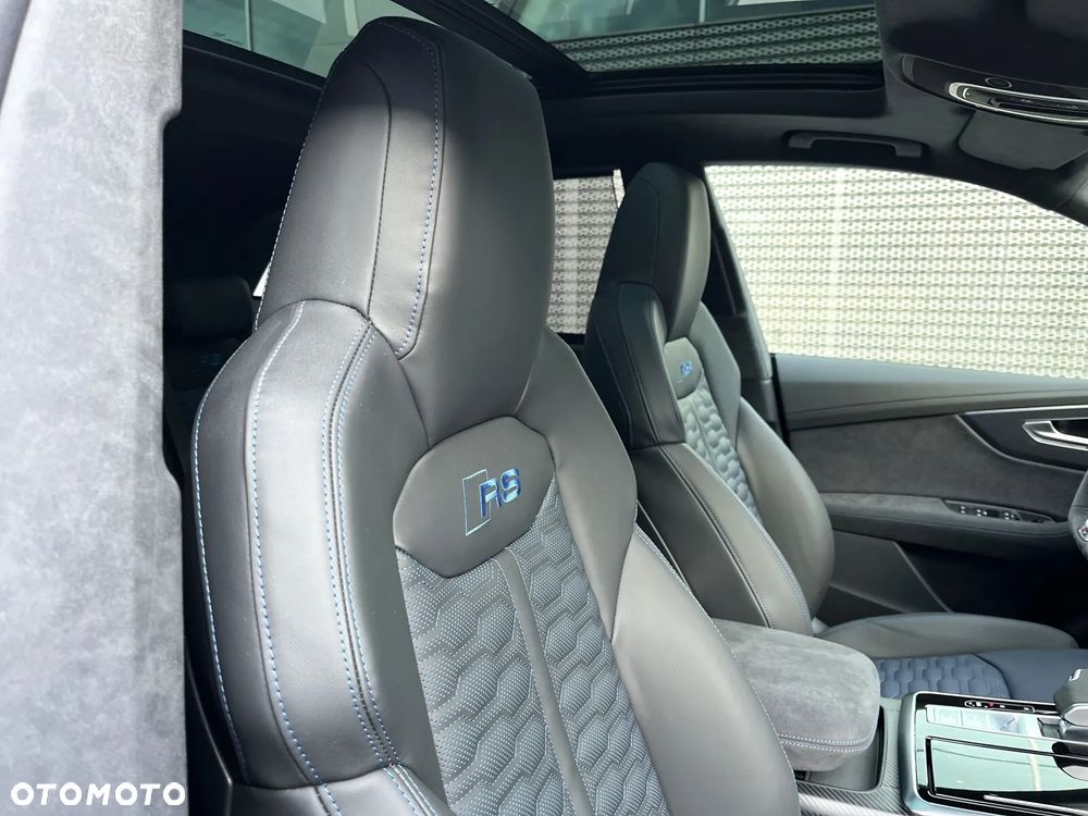 Audi RS Q8 - 11