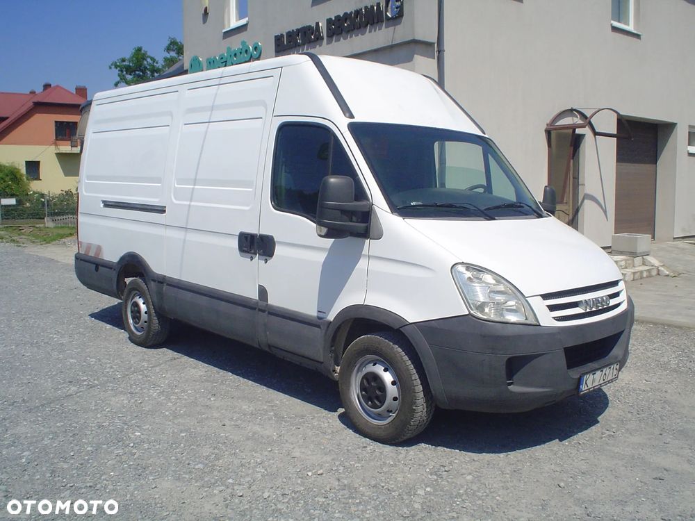 Iveco DAYLI - 1