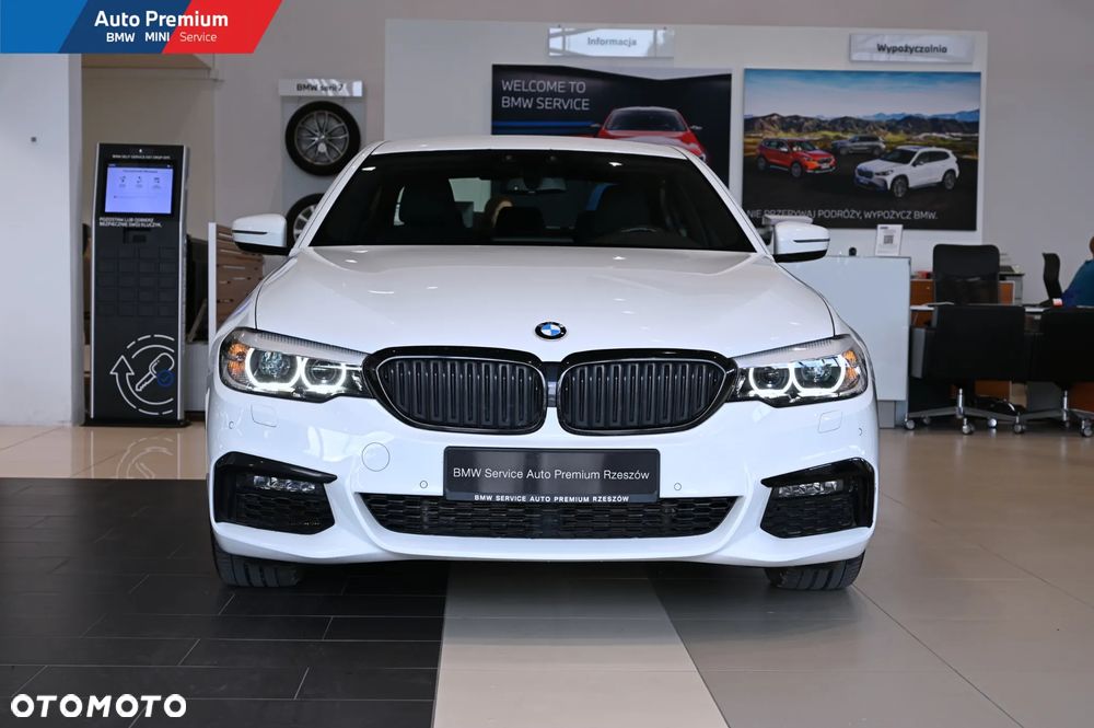 BMW Seria 5 540i xDrive - 3