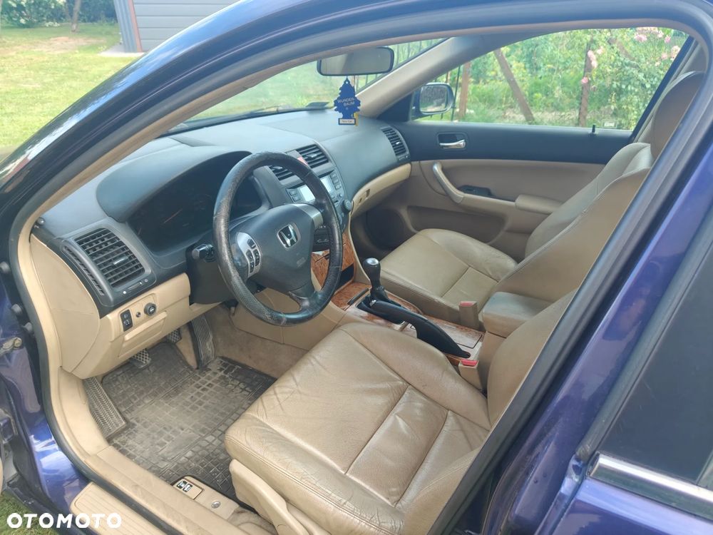 Honda Accord 2.0 Comfort - 8