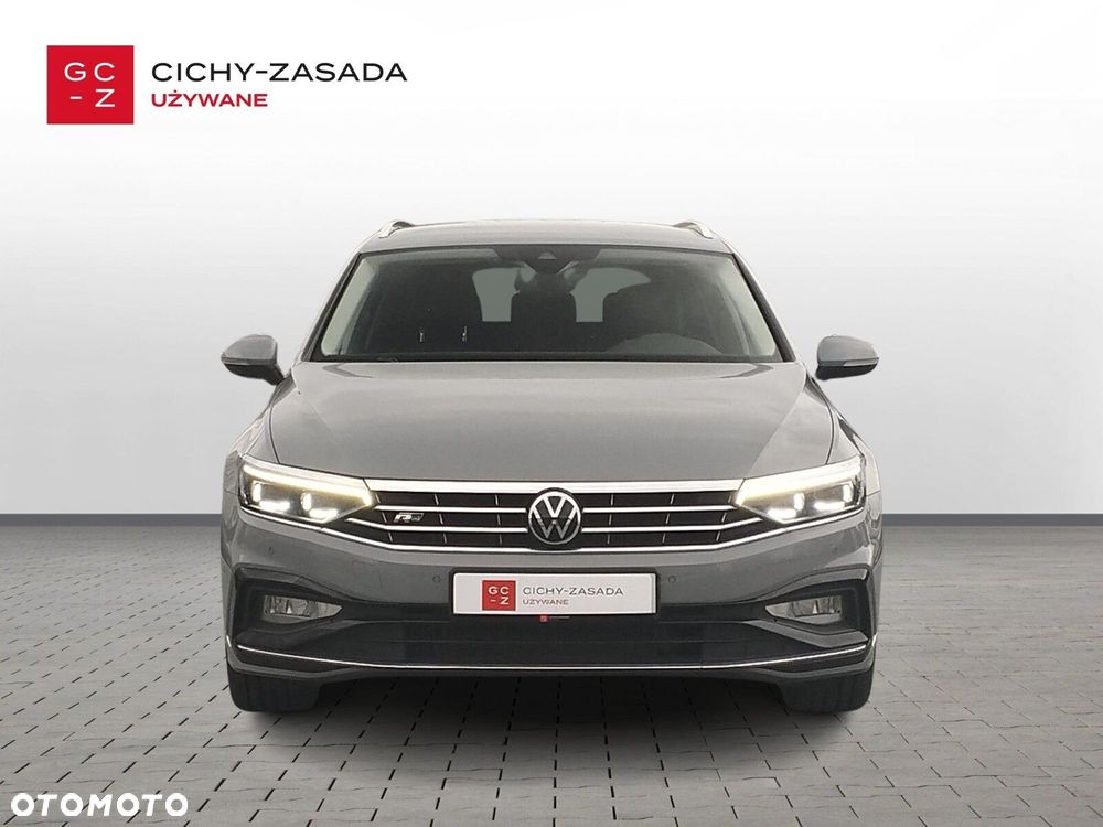 Volkswagen Passat Variant - 8