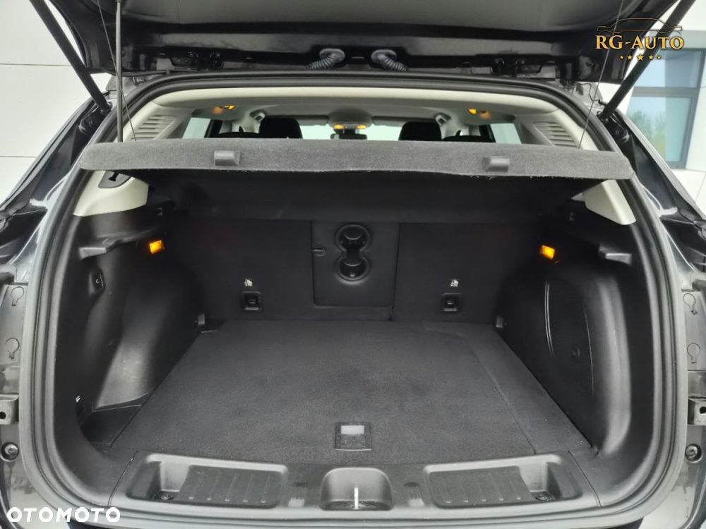 Jeep Compass - 31
