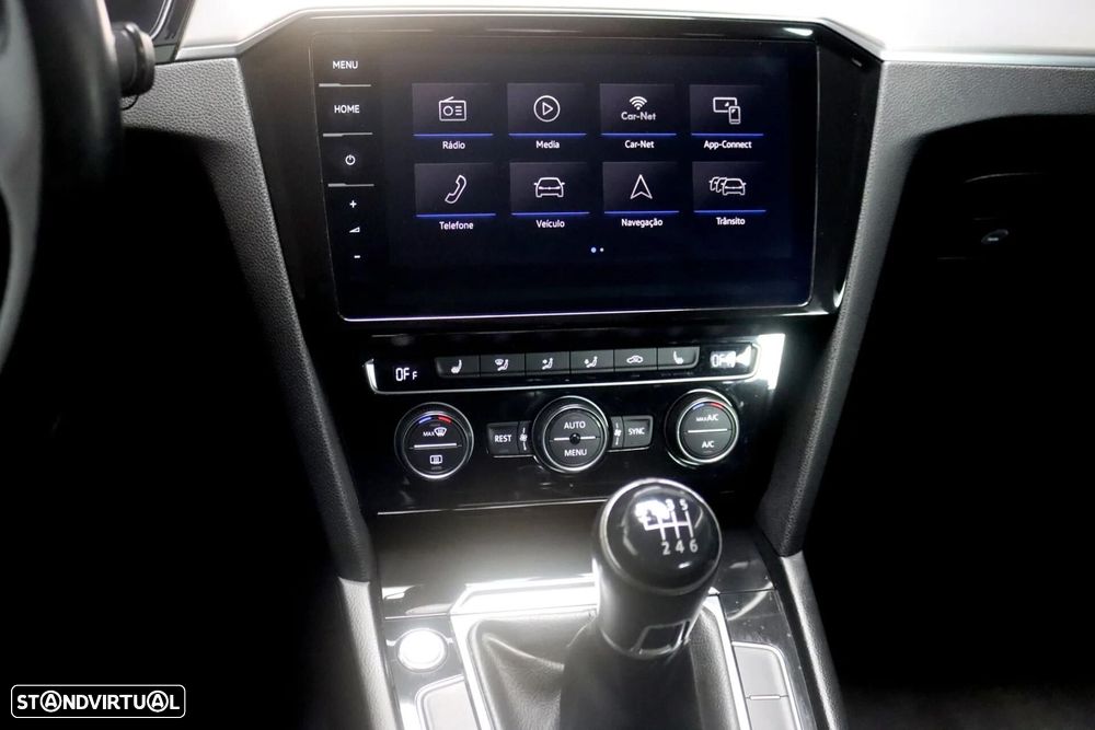 VW Passat - 16