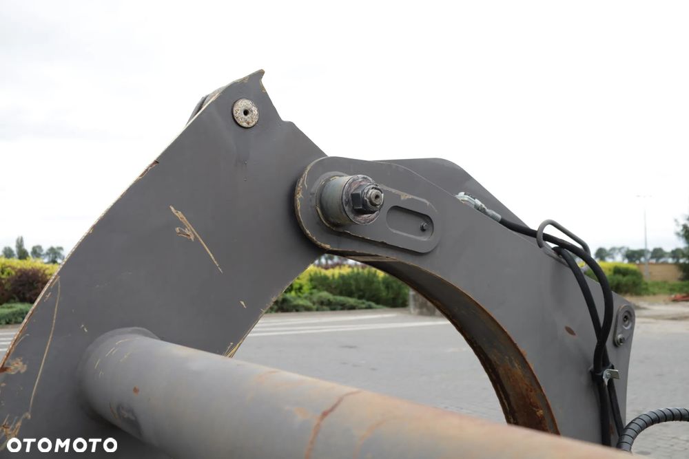 Chwytak do drewna do ładowarki Volvo L110 L120 2.4m3 80832 - 12