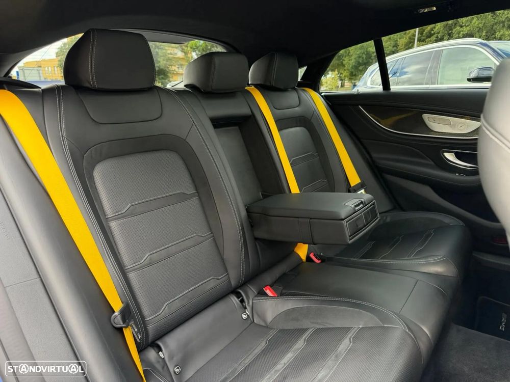 Mercedes-Benz AMG GT 4 portas 43 4Matic+ - 35