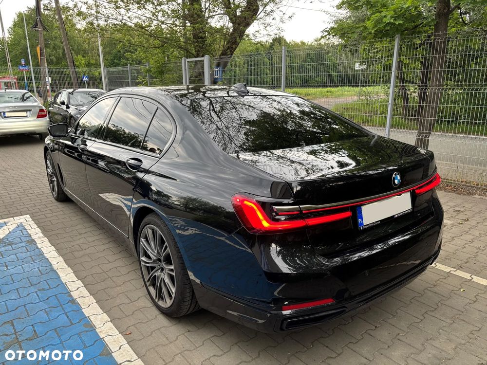 BMW Seria 7 750Ld xDrive sport - 2