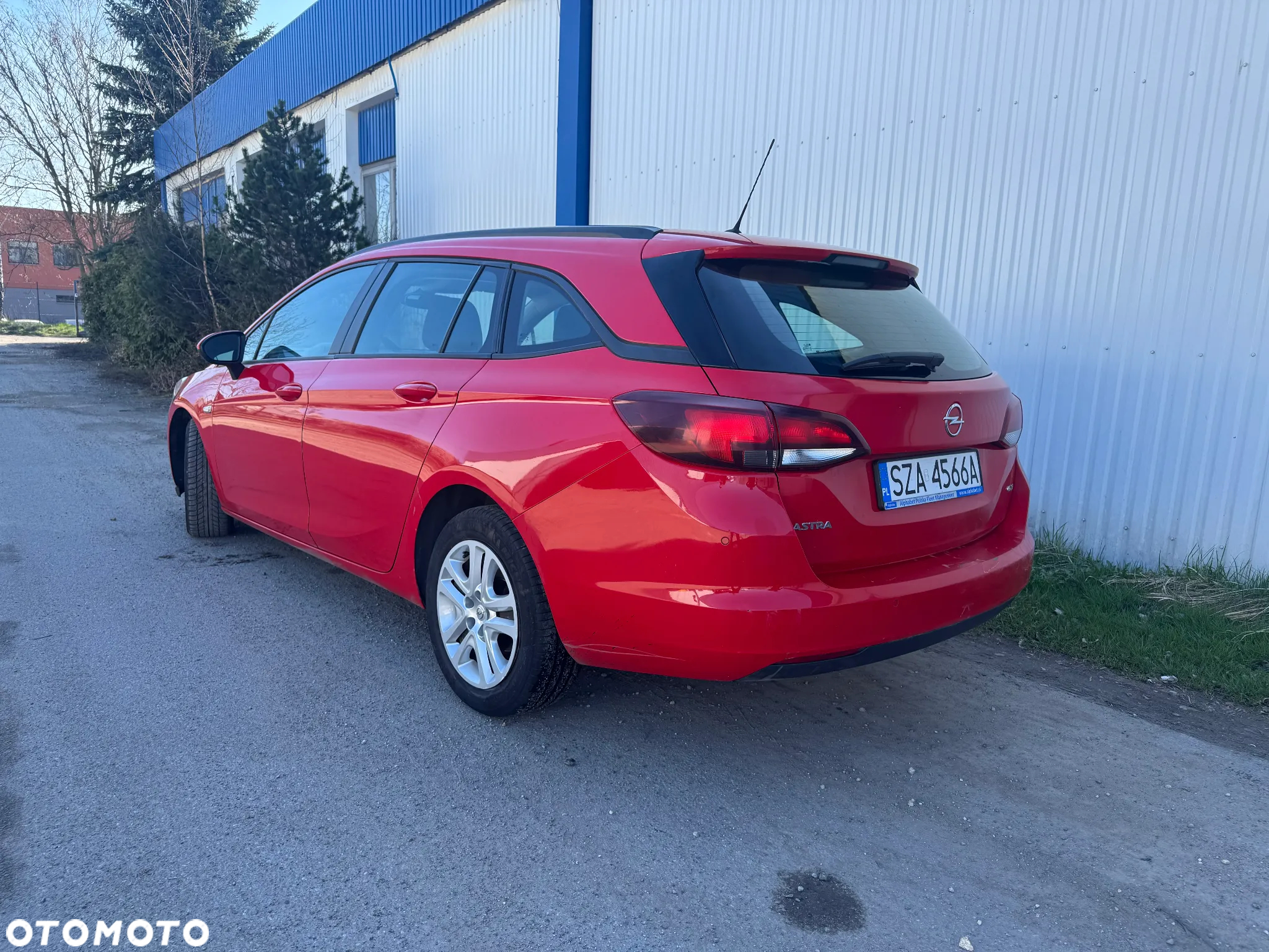 Opel Astra IV 1.6 CDTI Enjoy - 3