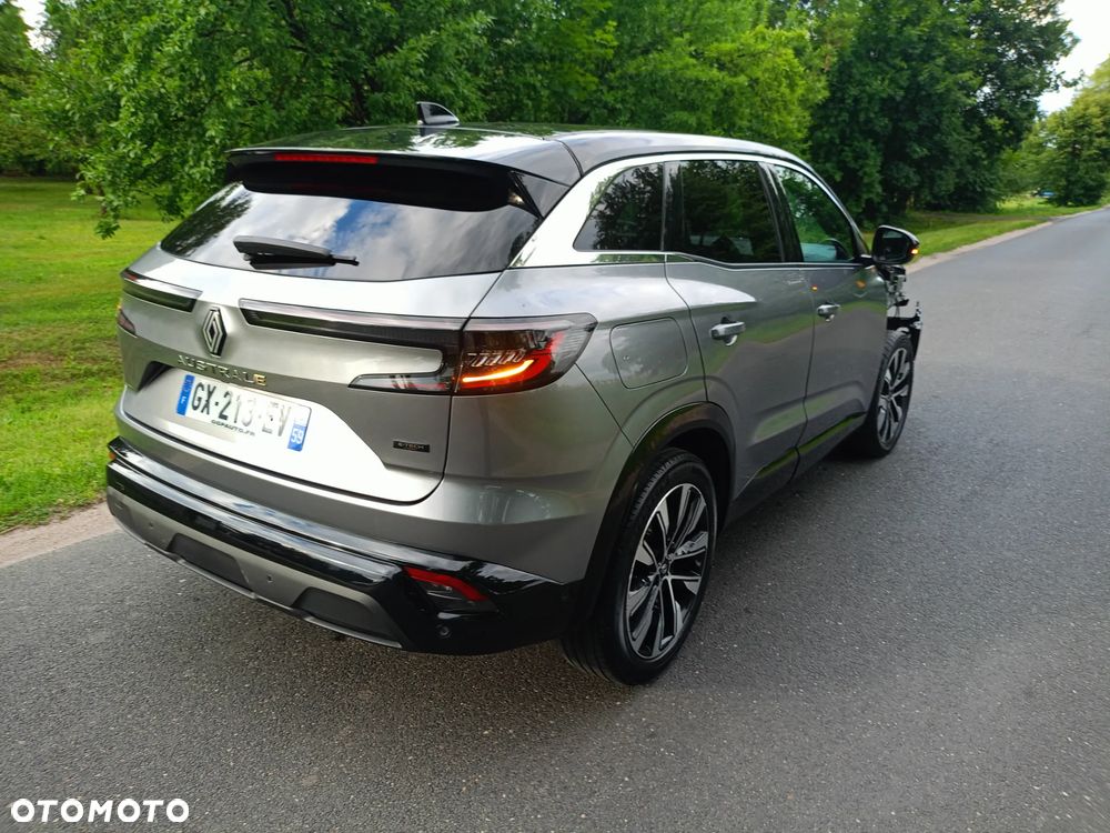 Renault Austral E-Tech Full 200 Iconic - 4