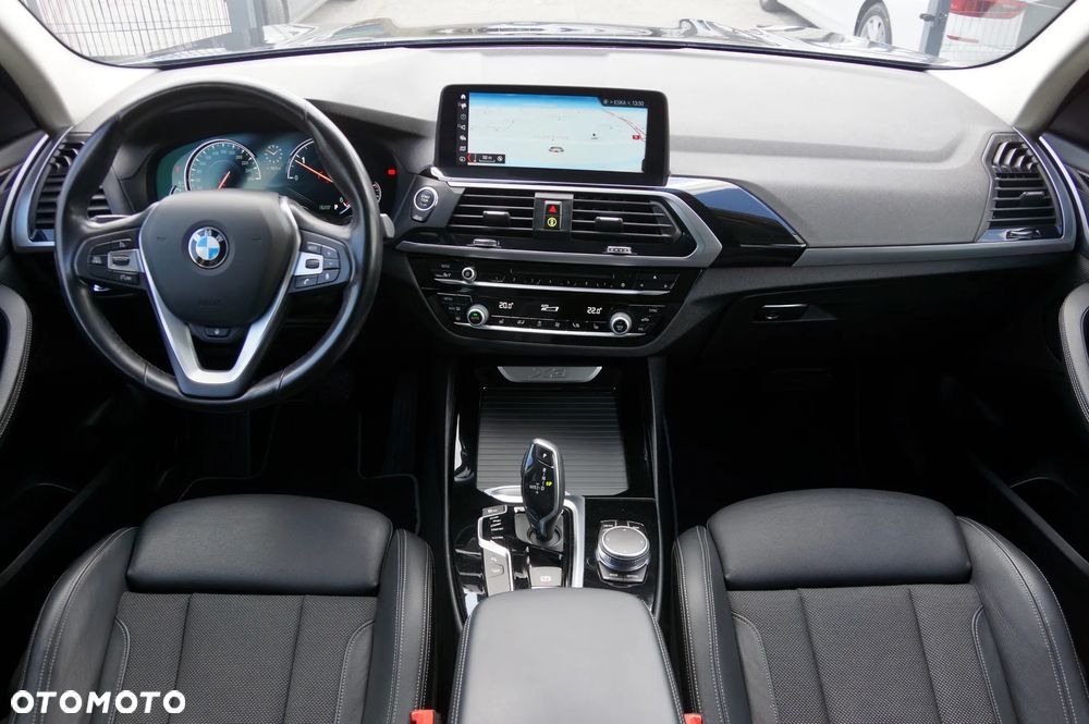 BMW X3 xDrive20d - 11