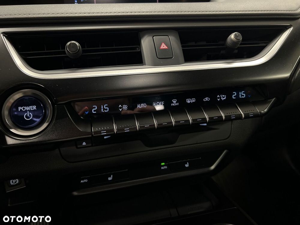 Lexus UX 250h GPF F Impression 2WD - 25