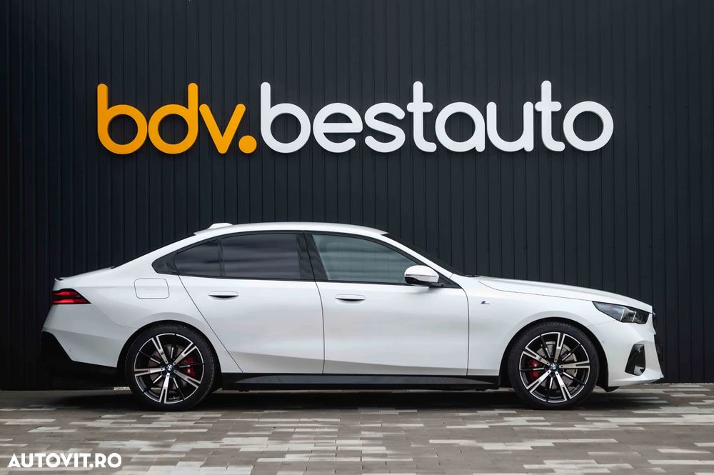 BMW Seria 5 520d xDrive AT MHEV - 11