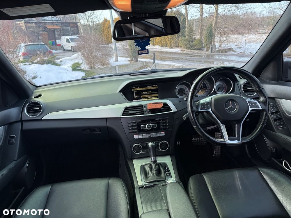 Mercedes-Benz Klasa C 350 CDI 7G-TRONIC Avantgarde Edition - 28