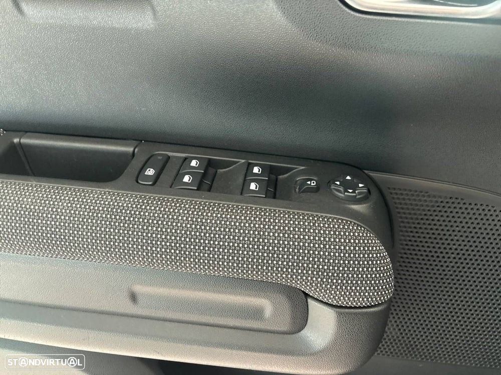 Citroën C3 Aircross 1.2 PureTech Shine - 20