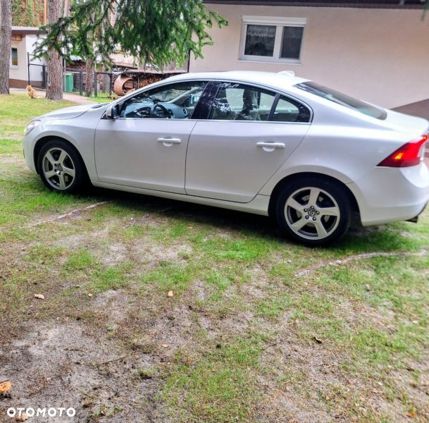 Volvo S60 2.5 T5 AWD - 4
