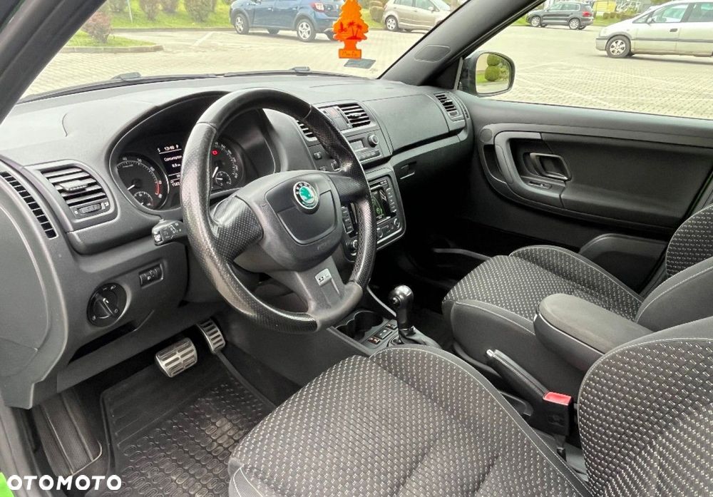 Skoda Fabia - 10