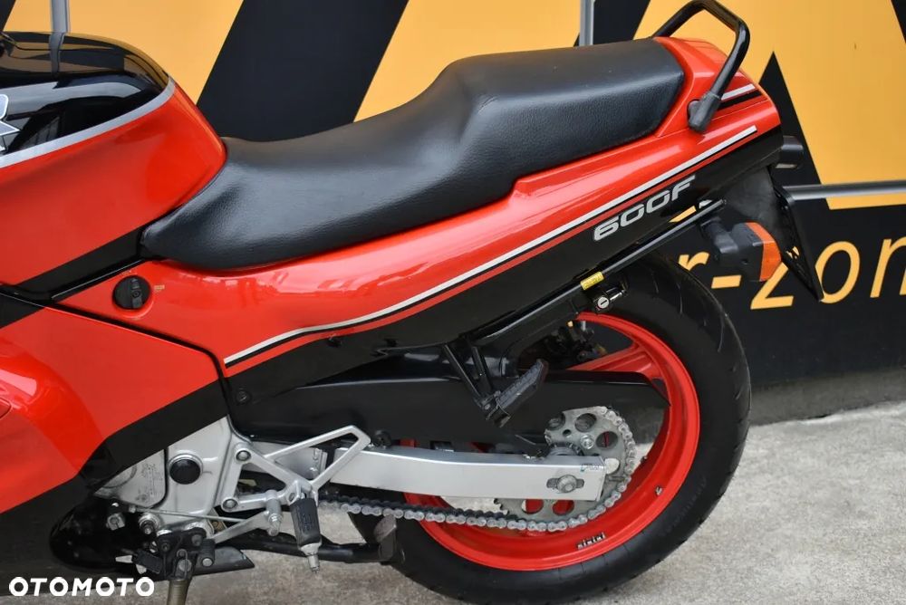 Honda CBR - 11