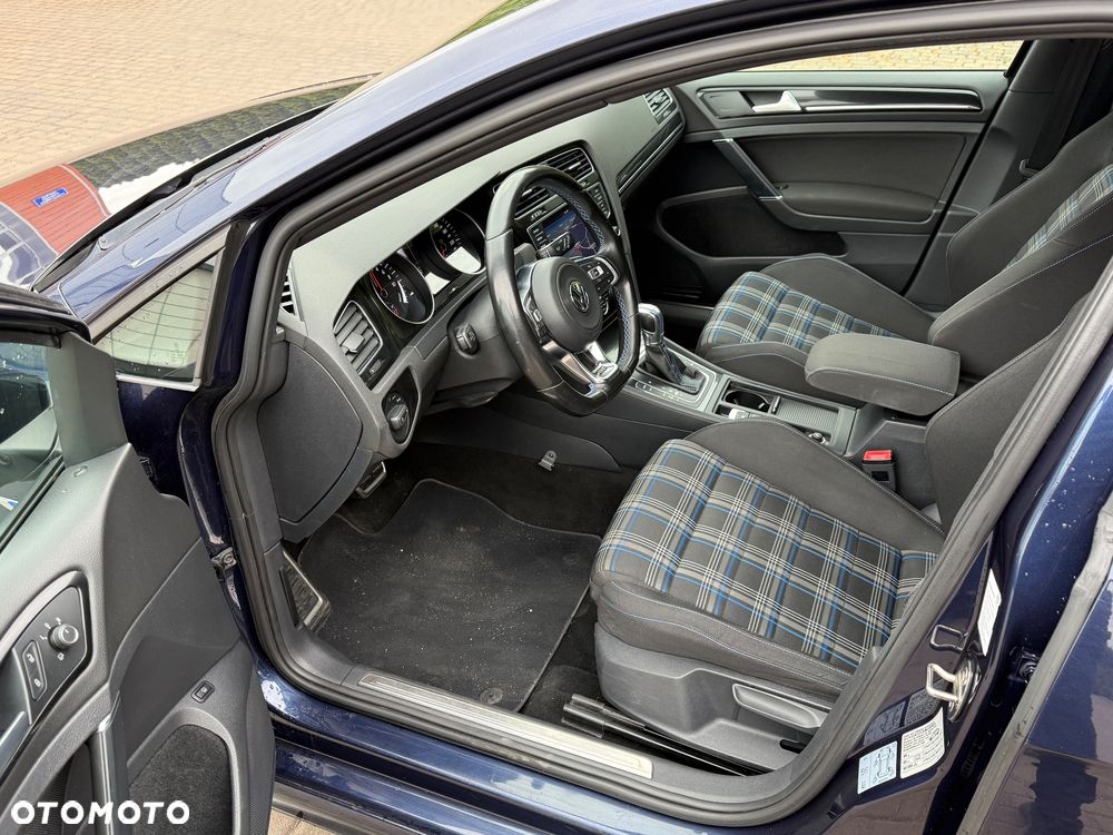 Volkswagen Golf 1.4 TSI Plug-In-Hybrid GTE - 23
