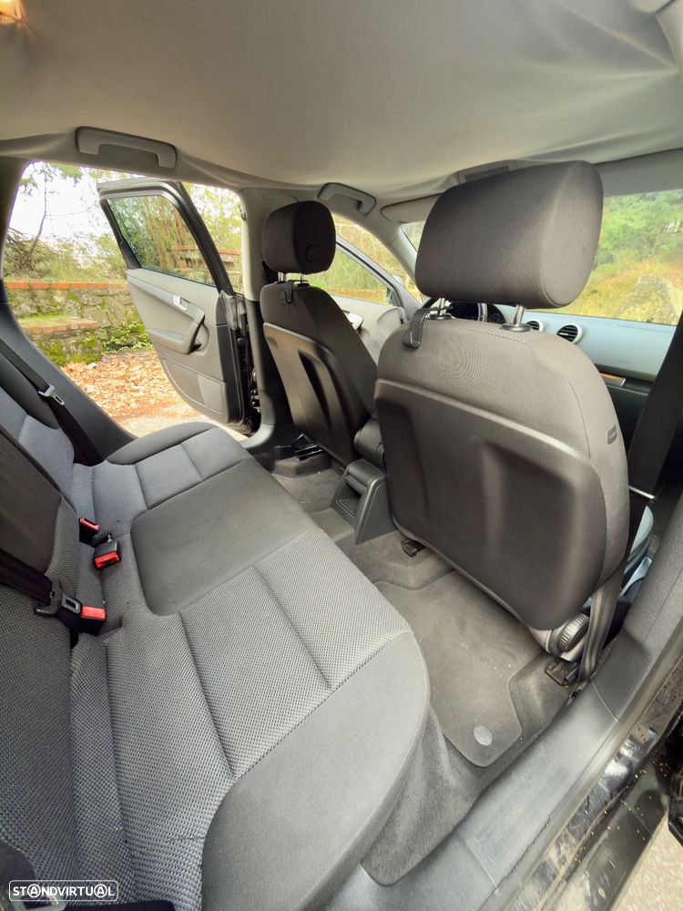 Audi A3 1.6 TDI Attraction - 10