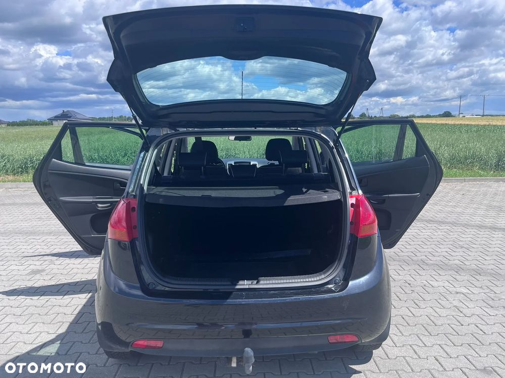 Kia Venga 1.6 CRDi L - 9