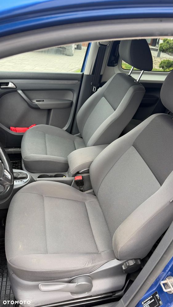 Volkswagen Caddy Comfortline DSG - 11