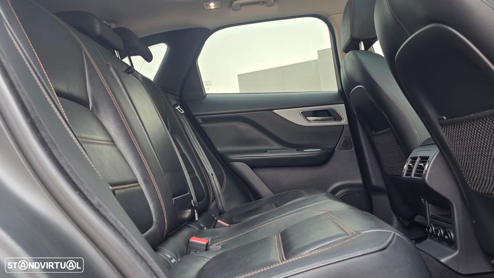 Jaguar F-Pace 20d AWD Prestige - 19