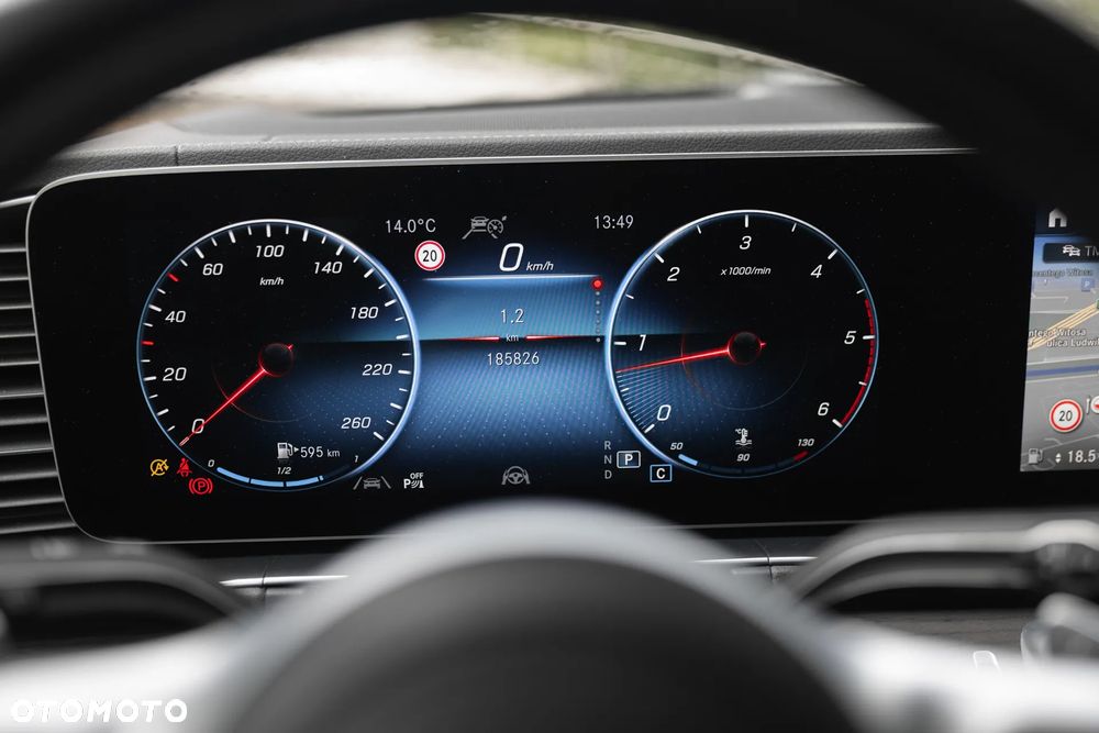 Mercedes-Benz GLS 400 d 4-Matic - 28