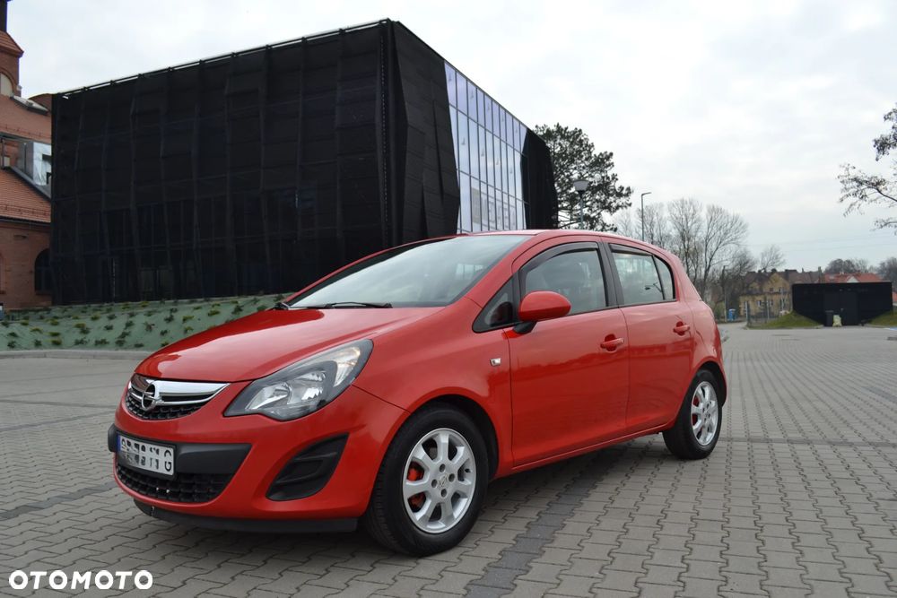 Opel Corsa 1.4 16V Enjoy - 8