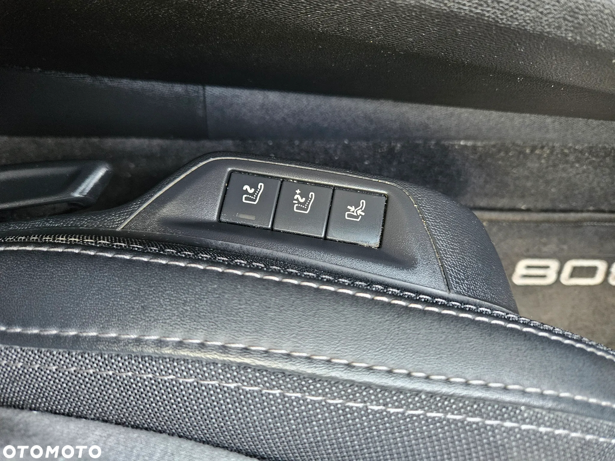 Peugeot 308 1.2 PureTech GT S&S EAT8 - 12
