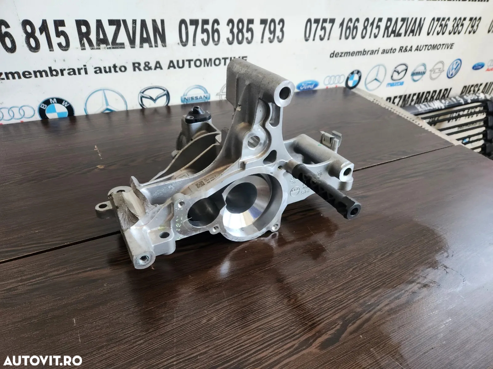 Suport Pompa Apa Bmw 2.0 D B47 Euro 6 Cod  Nou Sub 1.000 Km G11 G12 G30 G31 G32 X5 X6 X7 X3 X4 G01 - 3