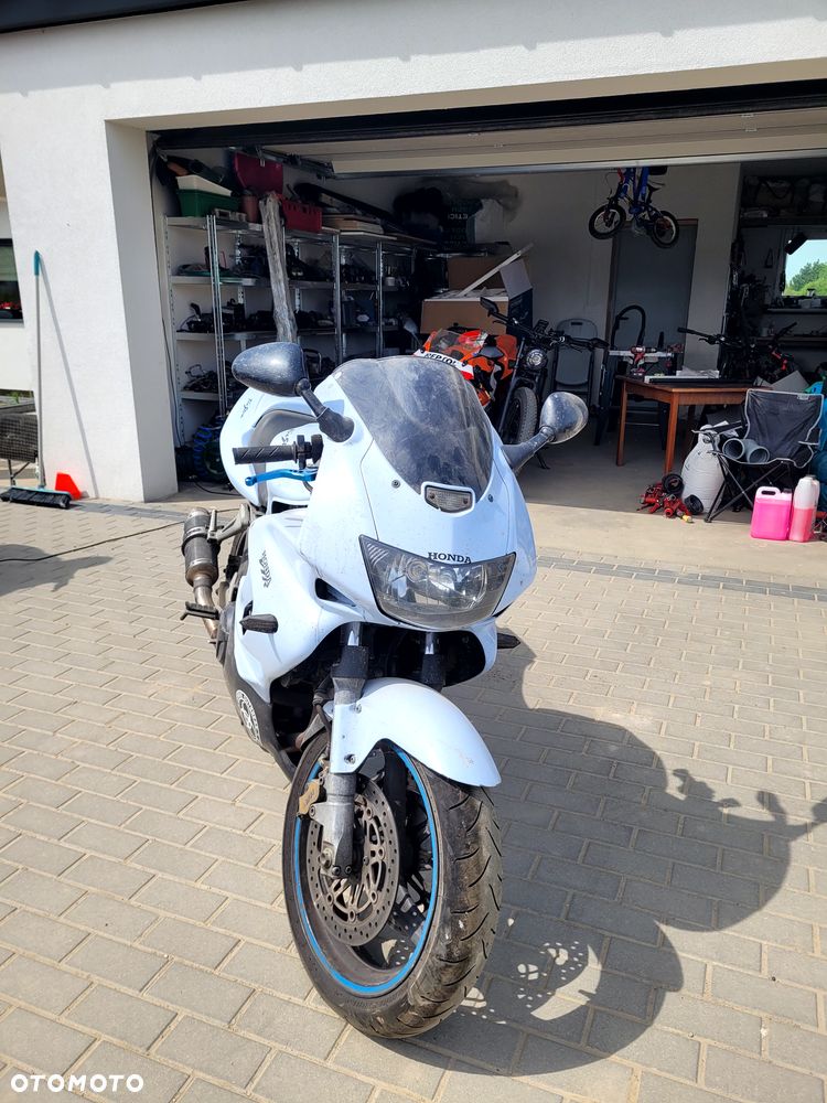 Honda VTR - 2
