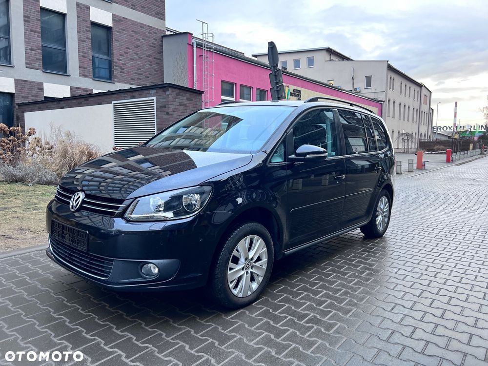 Volkswagen Touran - 8