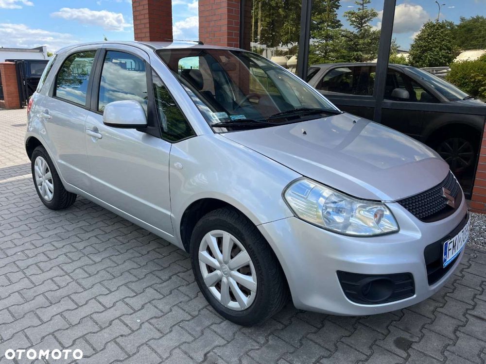 Suzuki SX4 1.5 Comfort - 2