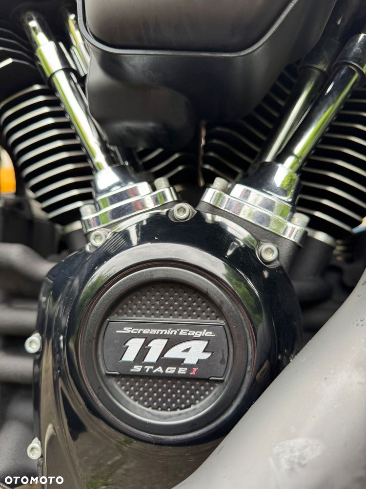 Harley-Davidson Softail FXDR - 7