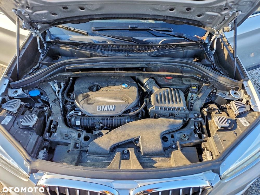 BMW X1 xDrive25i Sport Line - 12