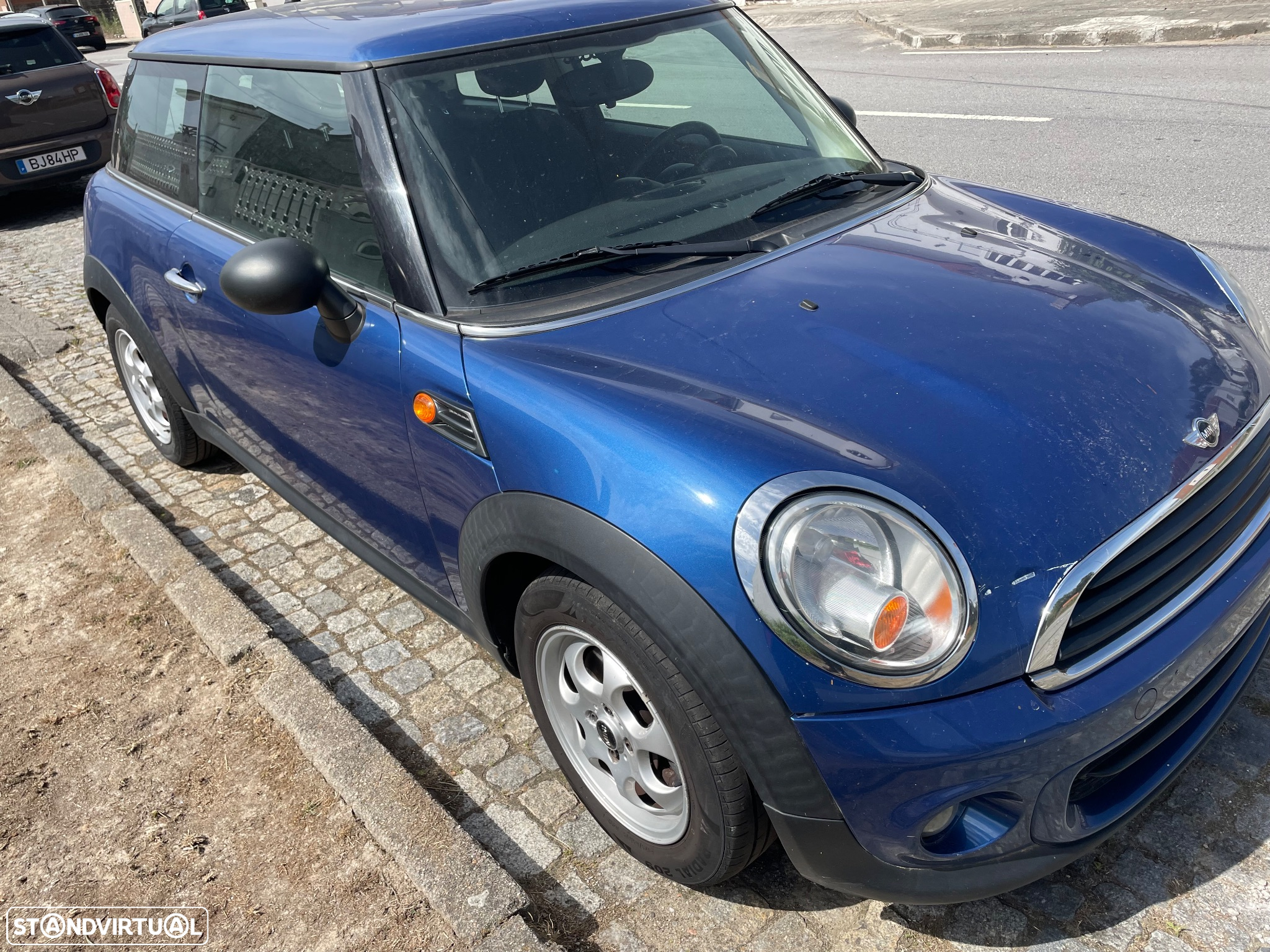 MINI 3 Portas One D - 8
