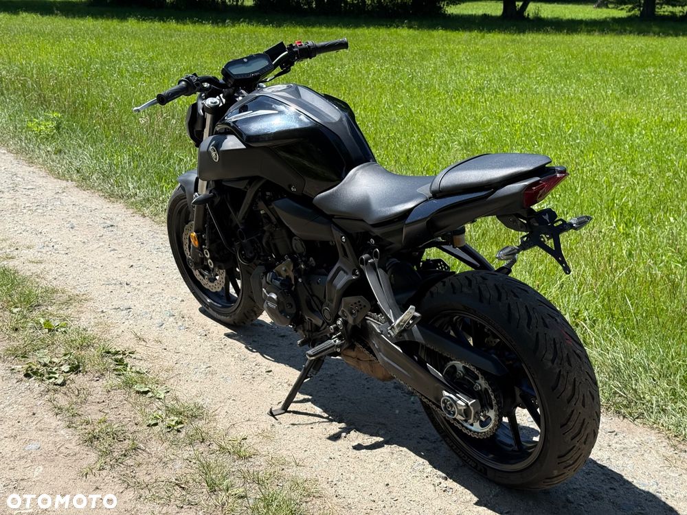 Yamaha MT - 6
