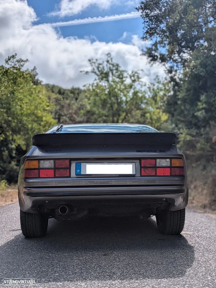 Porsche 944 - 17