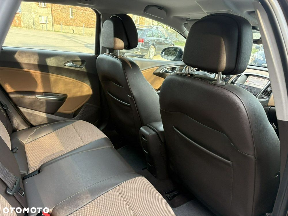 Opel Astra - 13